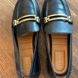 Elly & Katie Black Loafers